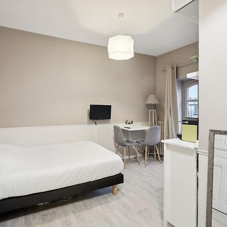 Aramis-Versailles Exterior foto
